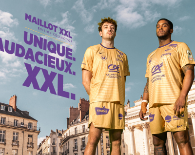 Maillot unique et audacieux pour la 10ème édition de la Saga XXL