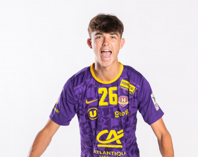 Sacha Henry, nouveau demi-centre du CF !