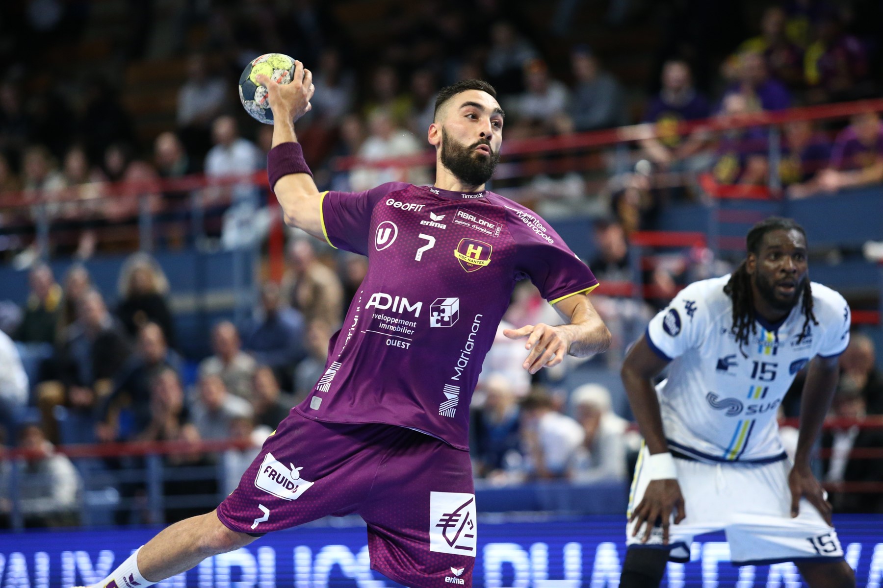 Le "H" s'impose à Créteil (27-34)