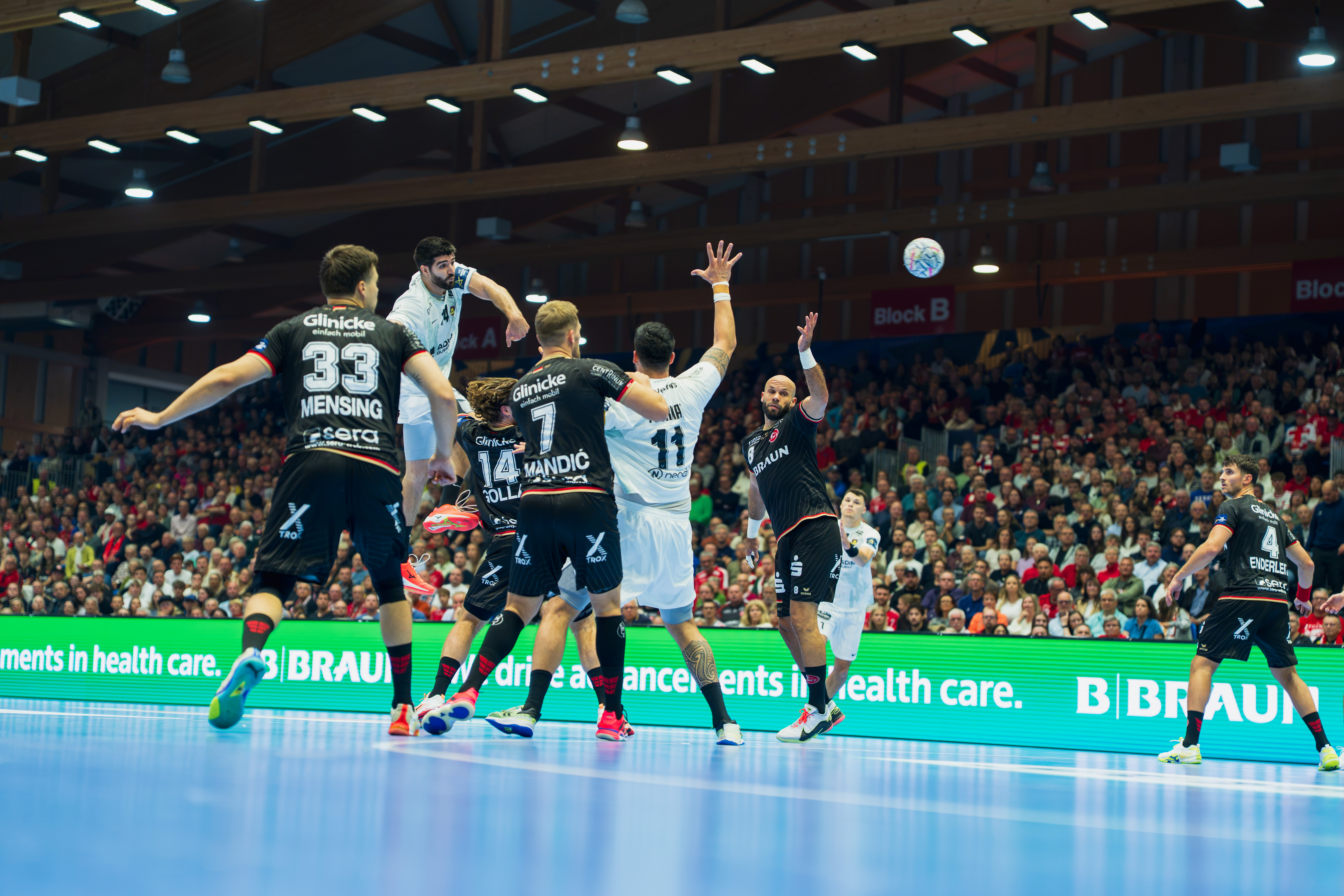 Le HBC Nantes s'incline dans le money-time face à Melsungen (28-23)