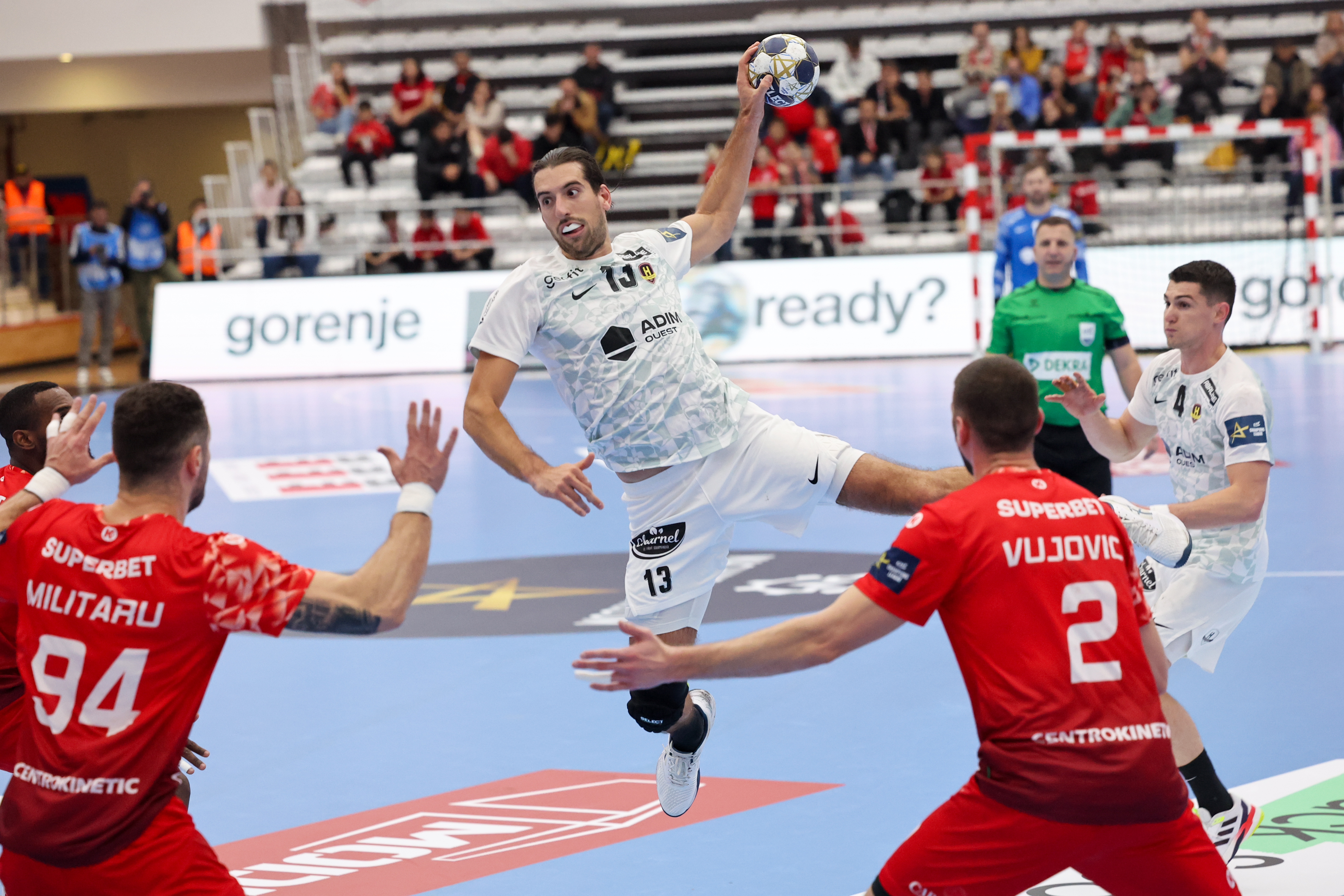 Nantes tombe dans le piège Bucarestois ! (29-28)